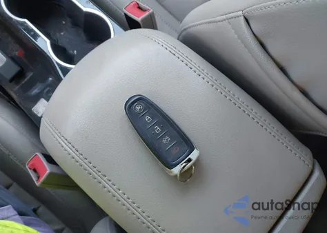 2014 Ford Escape Titanium z USA, uszkodzony, nr VIN 1FMCU0J94EUE46324